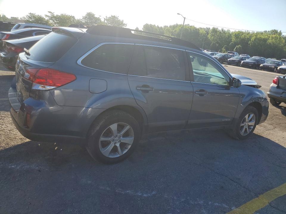 60748926 :رقم المزاد ، 4S4BRCMC1E3222777 vin ، 2014 Subaru Outback مزاد بيع