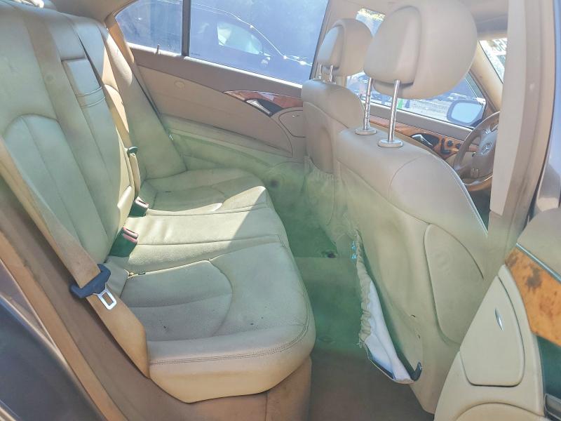 60049156 :رقم المزاد ، WDBUF56X88B264695 vin ، 2008 Mercedes-benz E مزاد بيع