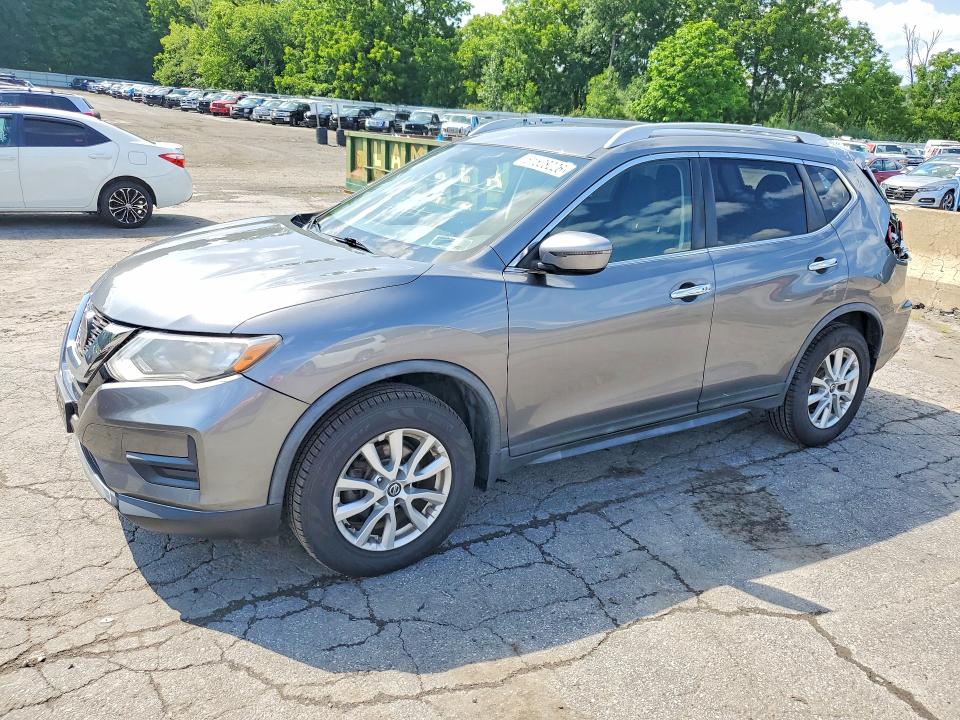 Продажа на аукционе авто 2018 Nissan Rogue, vin: KNMAT2MV6JP621653, номер лота: 61528226