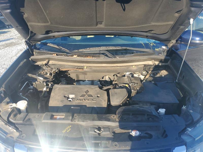 Продажа на аукционе авто 2018 Mitsubishi Outlander, vin: JA4AD3A32JJ003040, номер лота: 61482056