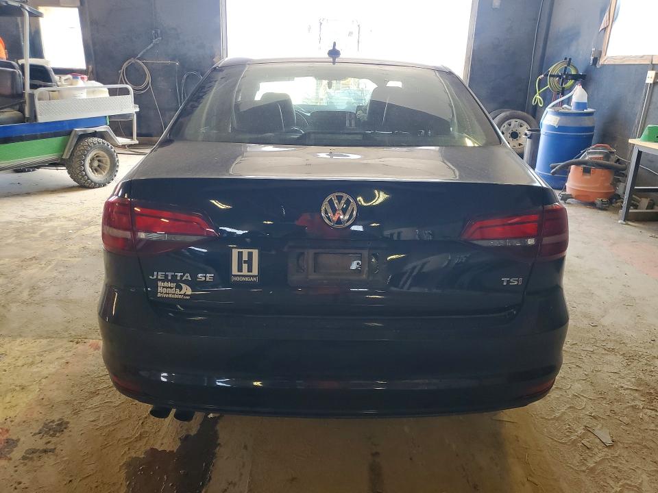 2017 Volkswagen Jetta მანქანა იყიდება აუქციონზე, vin: 3VWDB7AJXHM372799, აუქციონის ნომერი: 59239306