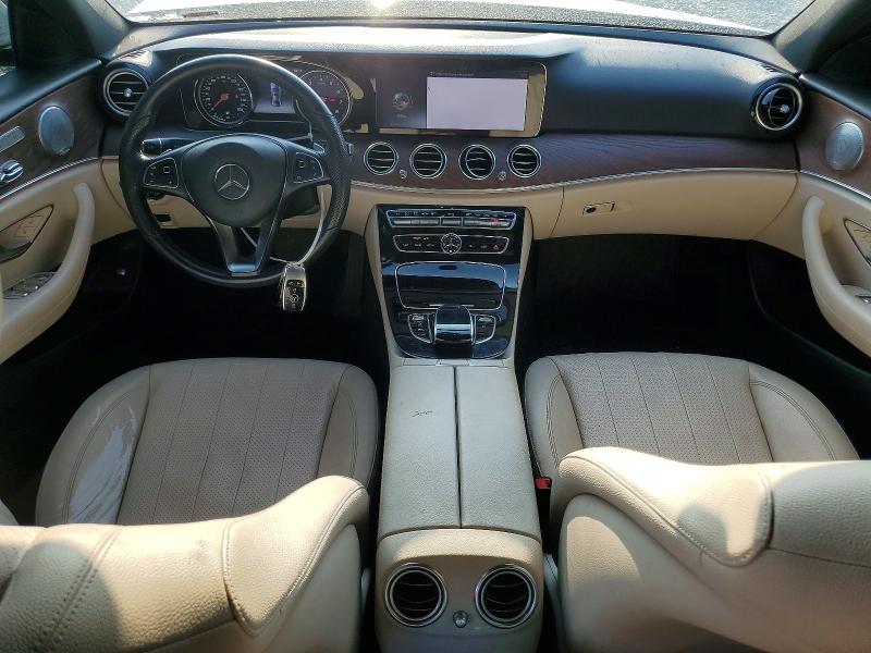 59265156 :رقم المزاد ، WDDZF4KB9HA032954 vin ، 2017 Mercedes-benz E مزاد بيع