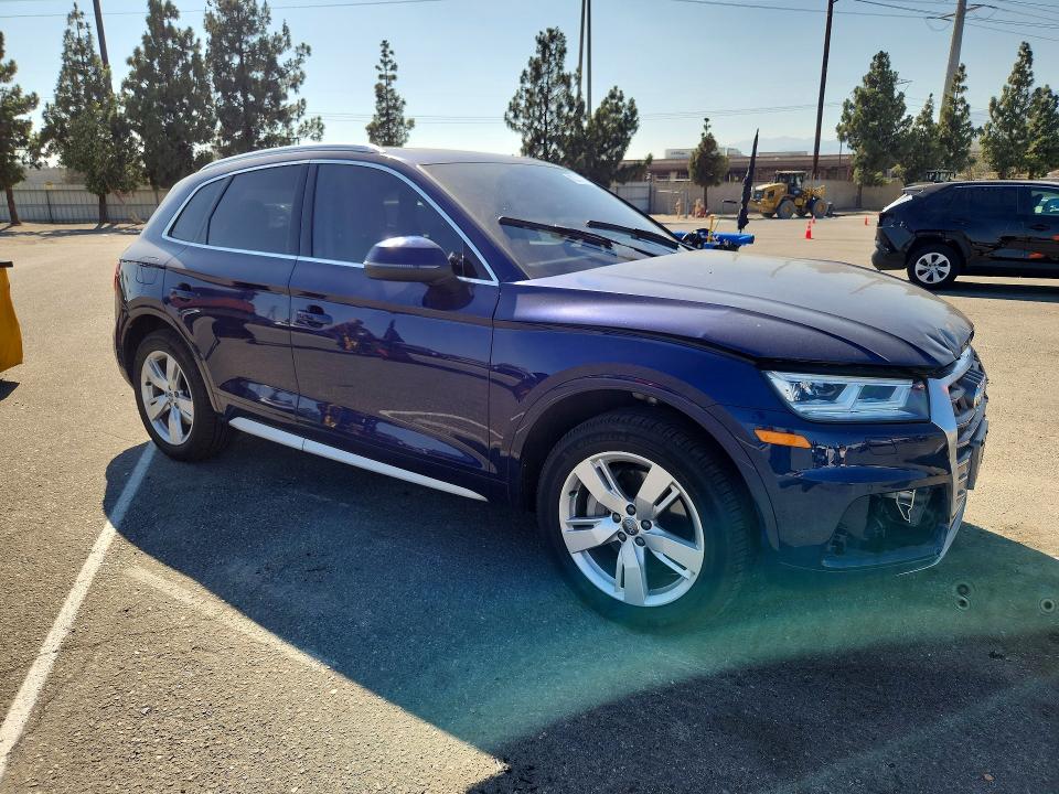 62333356 :رقم المزاد ، WA1BNAFY3J2020174 vin ، 2018 Audi Q5 مزاد بيع