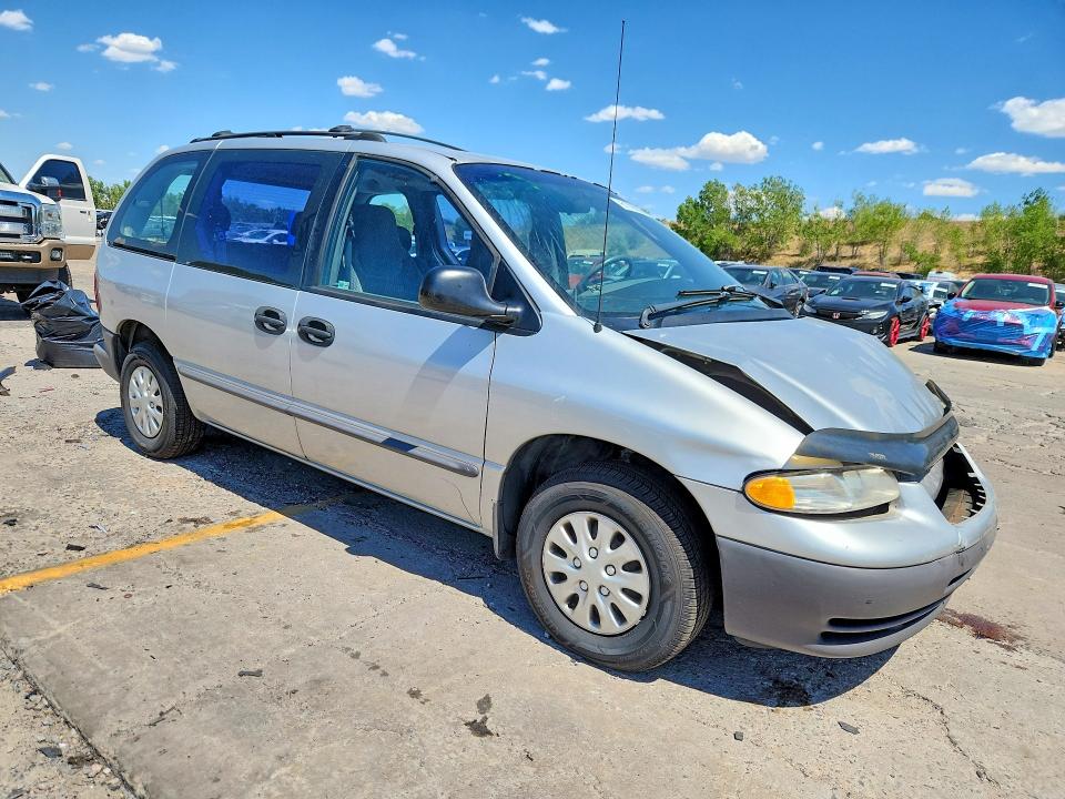 Продажа на аукционе авто 2000 Chrysler Voyager, vin: 2C4GJ2534YR647657, номер лота: 61706336