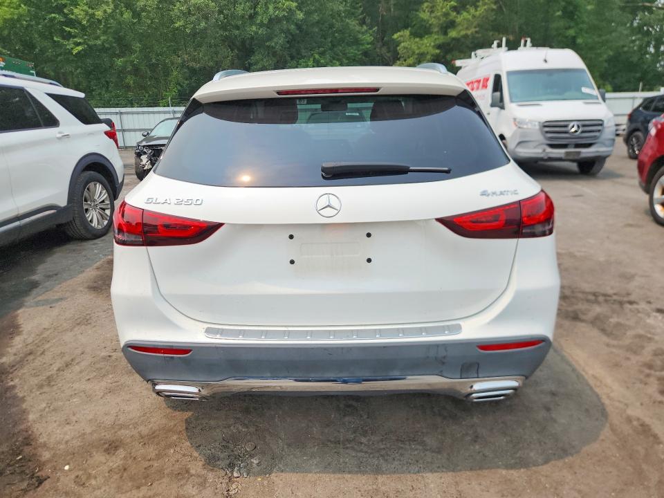 61559316 :رقم المزاد ، W1N4N4HB3MJ161502 vin ، 2021 Mercedes-benz Gla مزاد بيع