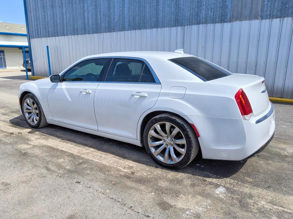 2018 Chrysler 300 მანქანა იყიდება აუქციონზე, vin: 2C3CCAAG6JH314159, აუქციონის ნომერი: 61141316