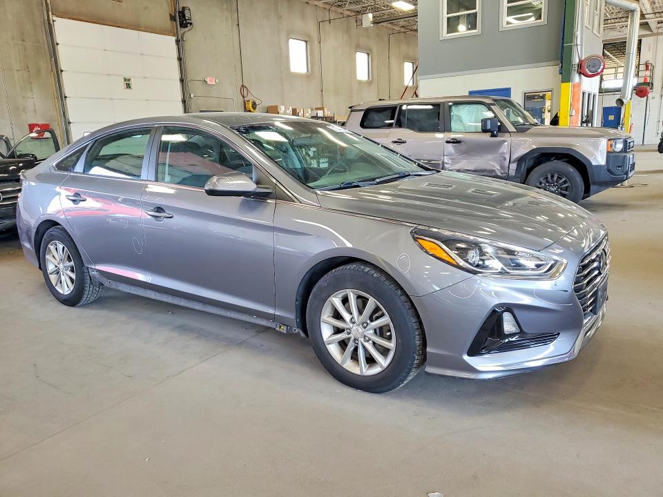 2018 Hyundai Sonata მანქანა იყიდება აუქციონზე, vin: 5NPE24AF7JH692904, აუქციონის ნომერი: 61547526