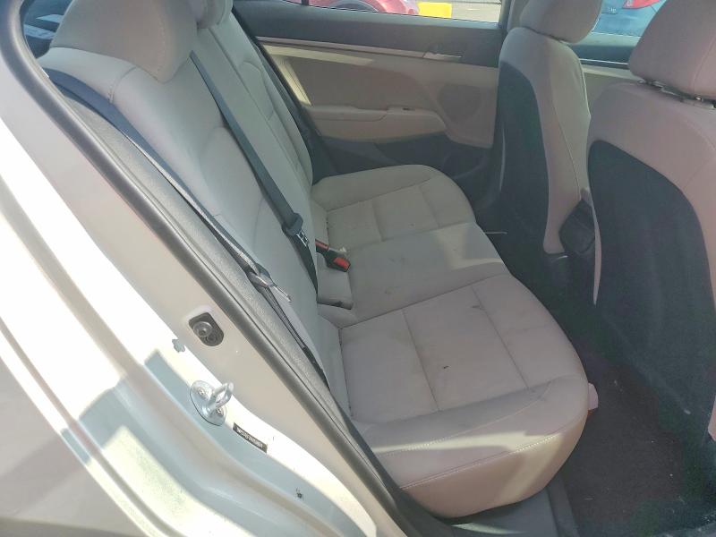 Продажа на аукционе авто 2017 Hyundai Elantra, vin: 5NPD74LF7HH099841, номер лота: 62546626