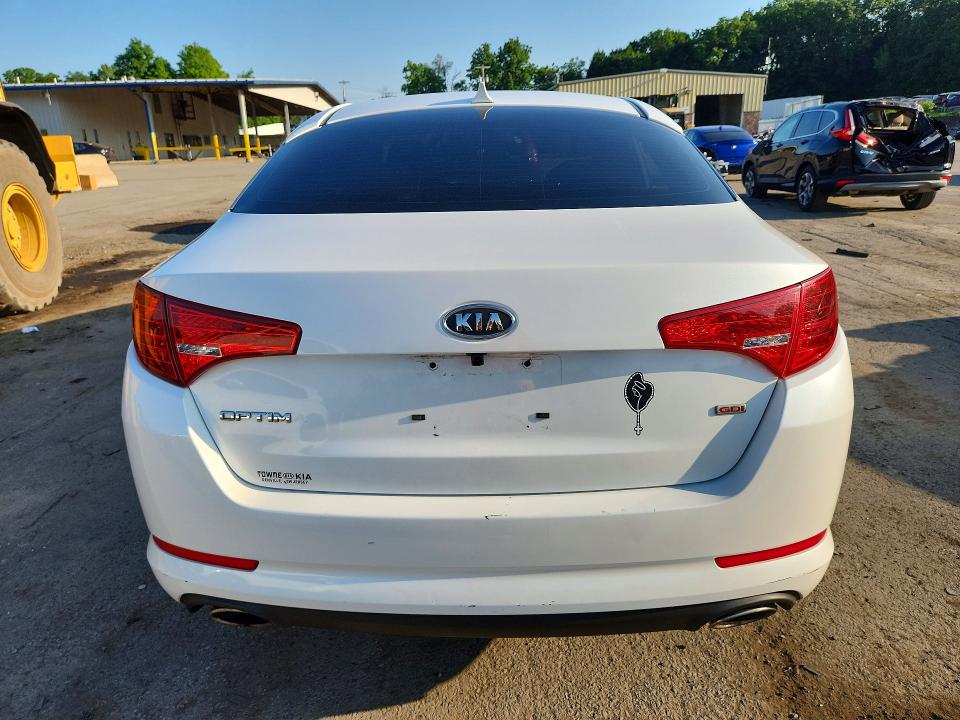2011 Kia Optima მანქანა იყიდება აუქციონზე, vin: KNAGM4A73B5107147, აუქციონის ნომერი: 61035786