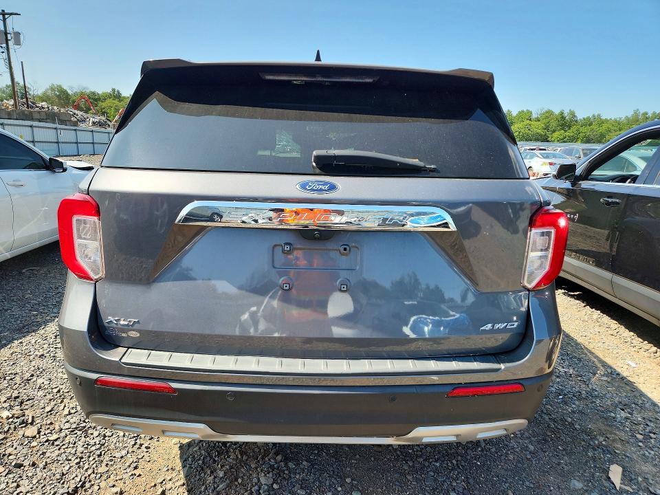Продажа на аукционе авто 2022 Ford Explorer, vin: 1FMSK8DH5NGC34789, номер лота: 61874296