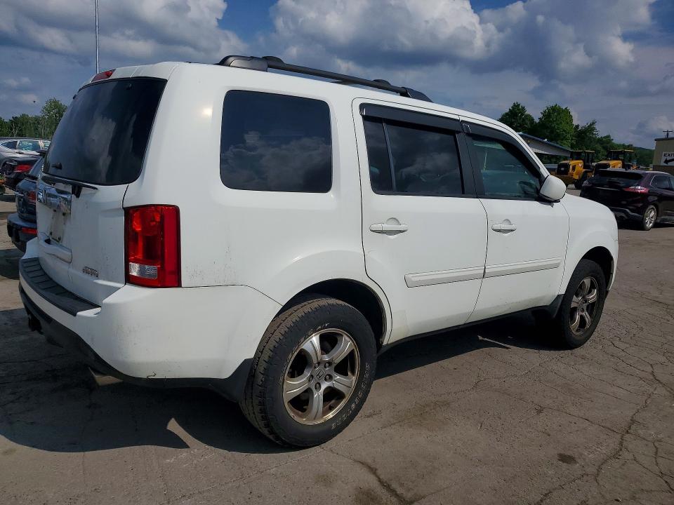60623746 :رقم المزاد ، 5FNYF4H79CB029304 vin ، 2012 Honda Pilot مزاد بيع