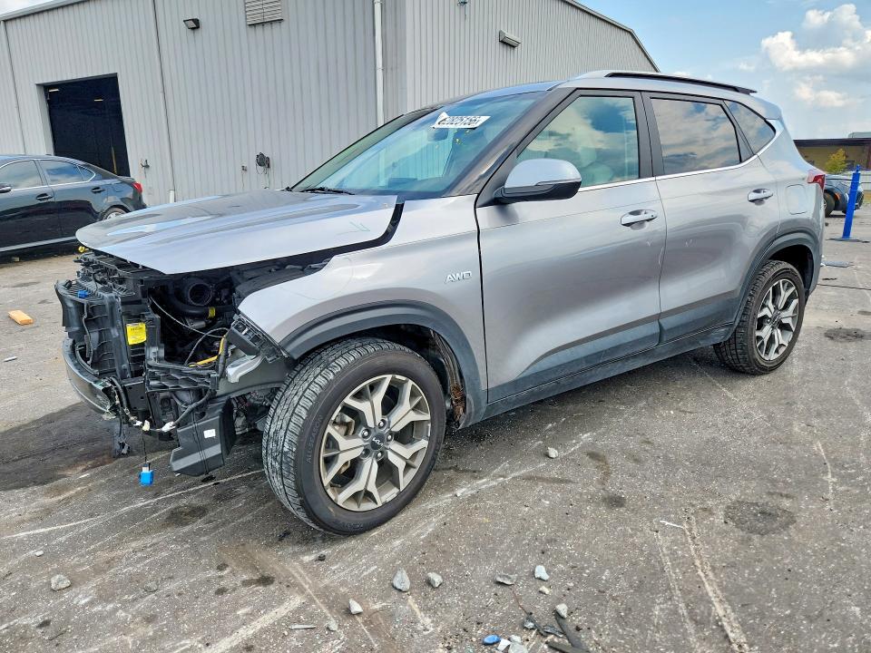Продаж на аукціоні авто 2022 Kia Seltos, vin: KNDERCAAN73011239, номер лоту: 62825156