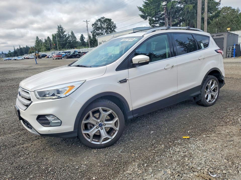 2018 Ford Escape მანქანა იყიდება აუქციონზე, vin: 1FMCU9J92JUB74502, აუქციონის ნომერი: 62271816