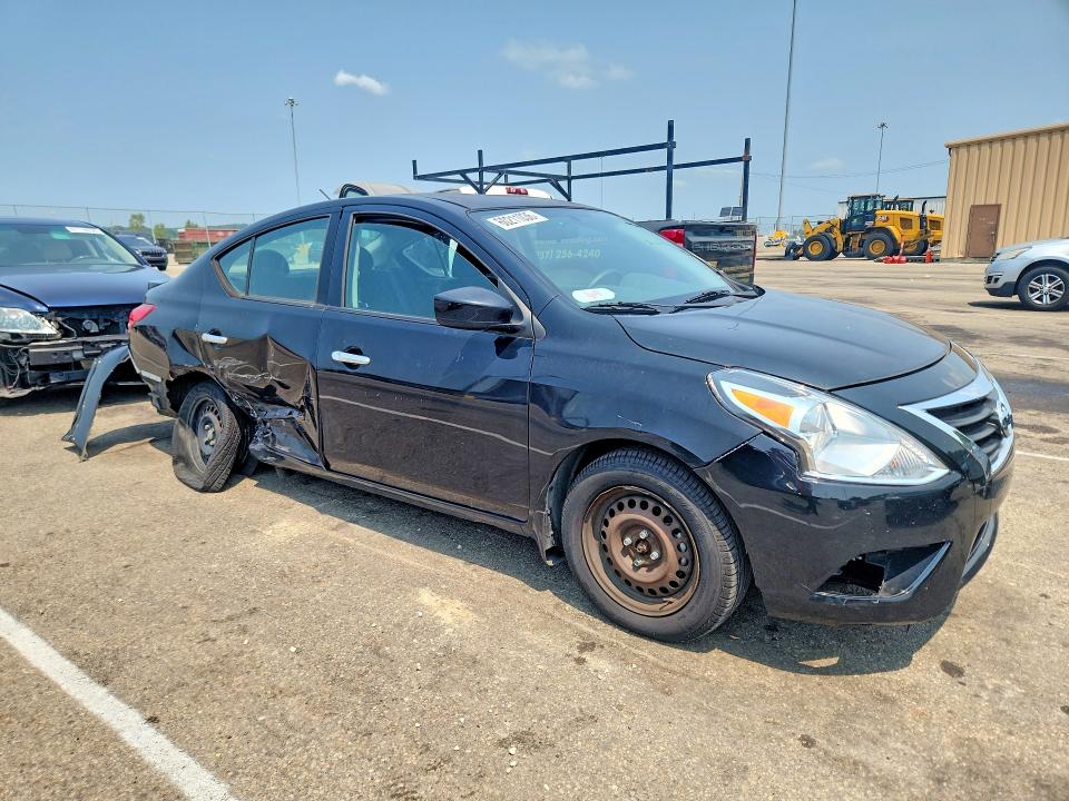 2018 Nissan Versa მანქანა იყიდება აუქციონზე, vin: 3N1CN7AP7JL876378, აუქციონის ნომერი: 60211036