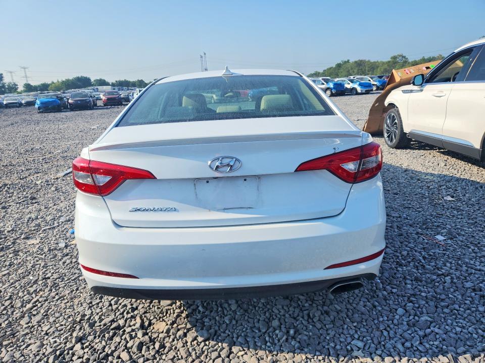 2015 Hyundai Sonata მანქანა იყიდება აუქციონზე, vin: 5NPE24AF7FH010031, აუქციონის ნომერი: 61411656