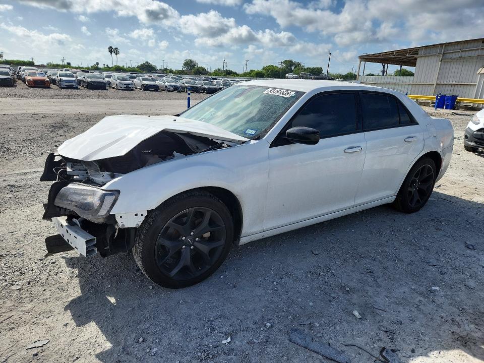 59364036 :رقم المزاد ، 2C3CCAAG1PH556253 vin ، 2023 Chrysler 300 مزاد بيع