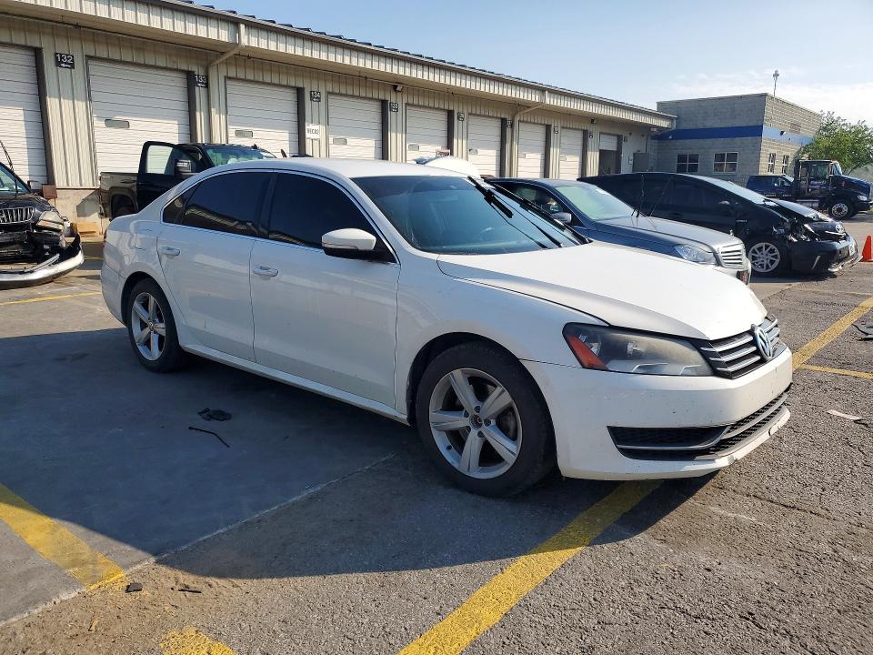 Продажа на аукционе авто 2015 Volkswagen Passat, vin: 1VWBT7A36FC039388, номер лота: 60899126