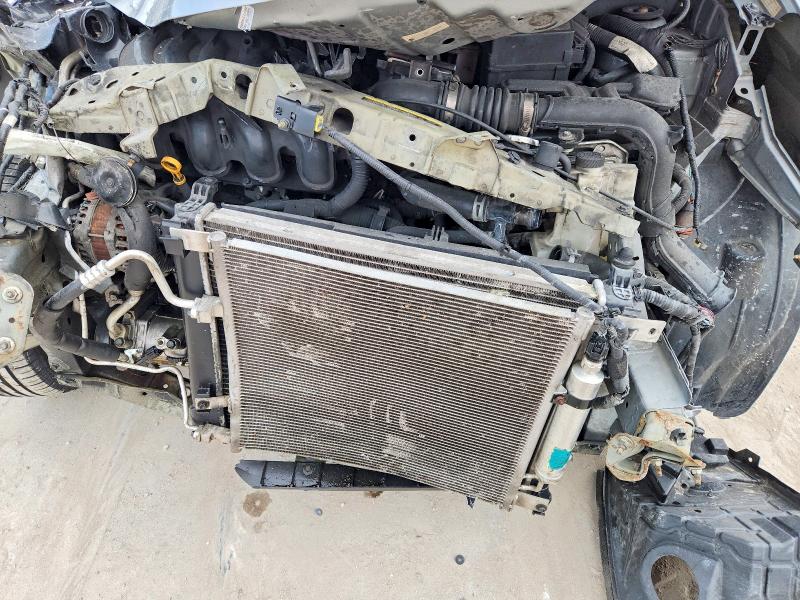 2015 Nissan Versa Note მანქანა იყიდება აუქციონზე, vin: 3N1CE2CP1FL398529, აუქციონის ნომერი: 61574116