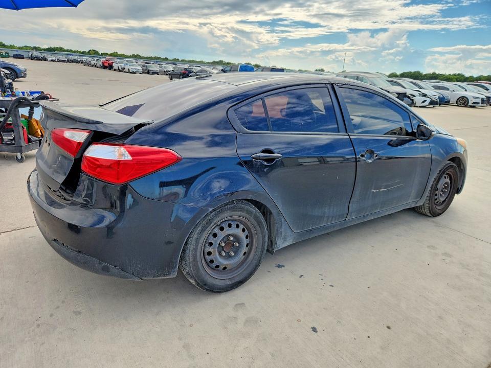 Продажа на аукционе авто 2015 Kia Forte, vin: KNAFX4A69F5371067, номер лота: 61054816