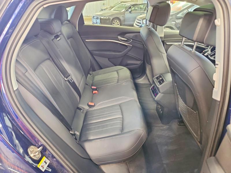 60569506 :رقم المزاد ، WA11ABGE1NB020021 vin ، 2022 Audi E-tron مزاد بيع