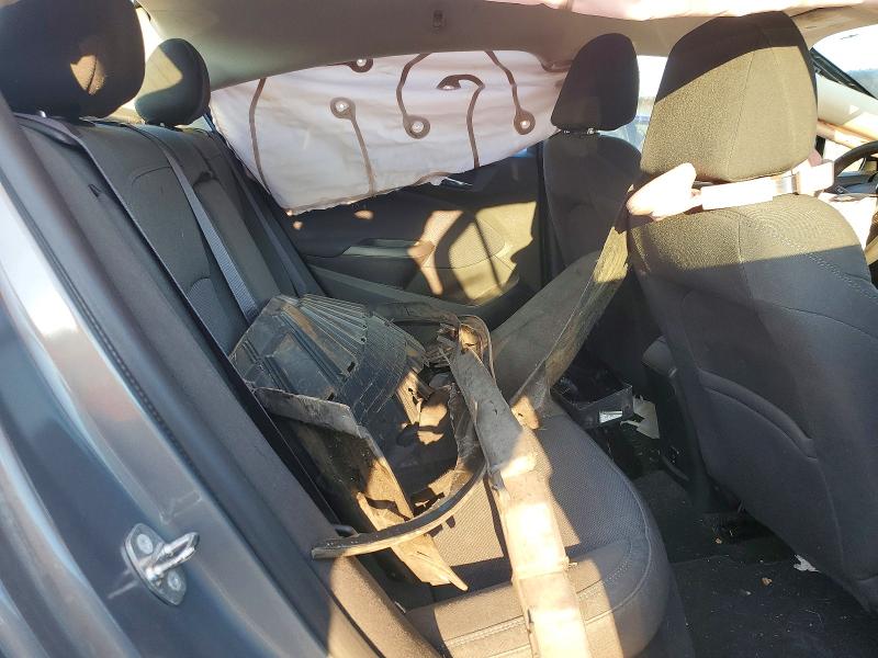60121316 :رقم المزاد ، 1G1BE5SM2H7270236 vin ، 2017 Chevrolet Cruze مزاد بيع