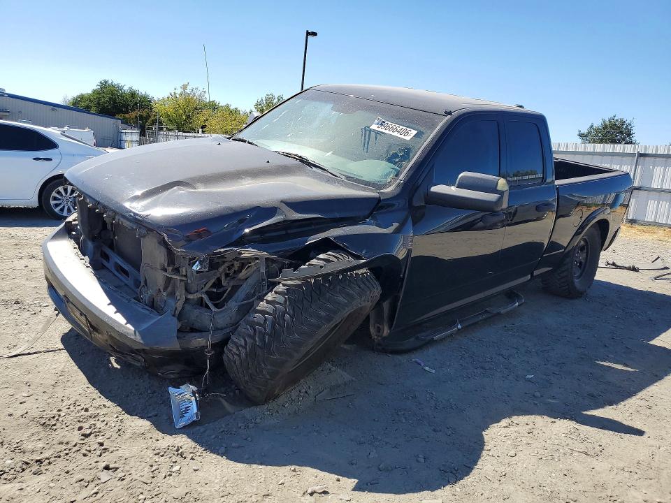 59666406 :رقم المزاد ، 1C6RR7FT2DS502484 vin ، 2013 Ram 1500 مزاد بيع
