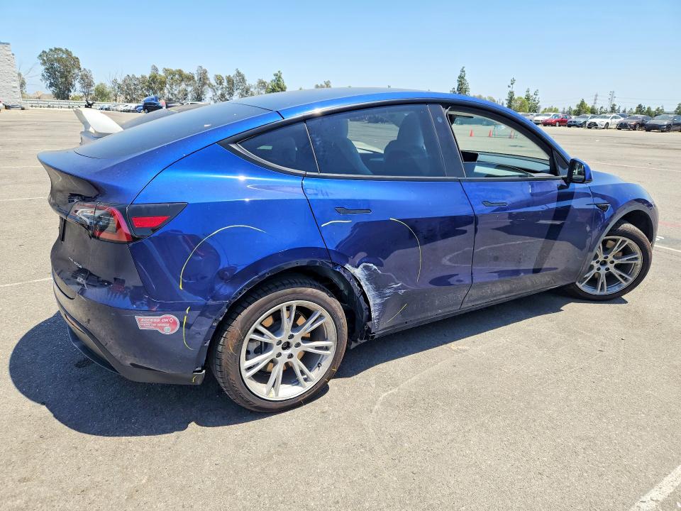 2023 Tesla Model Y მანქანა იყიდება აუქციონზე, vin: 7SAYGDEE6PF586700, აუქციონის ნომერი: 62709086