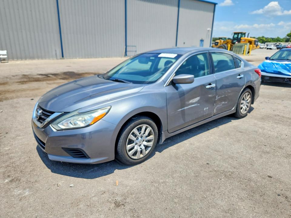 Продажа на аукционе авто 2017 Nissan Altima, vin: 1N4AL3APXHC225843, номер лота: 61903946