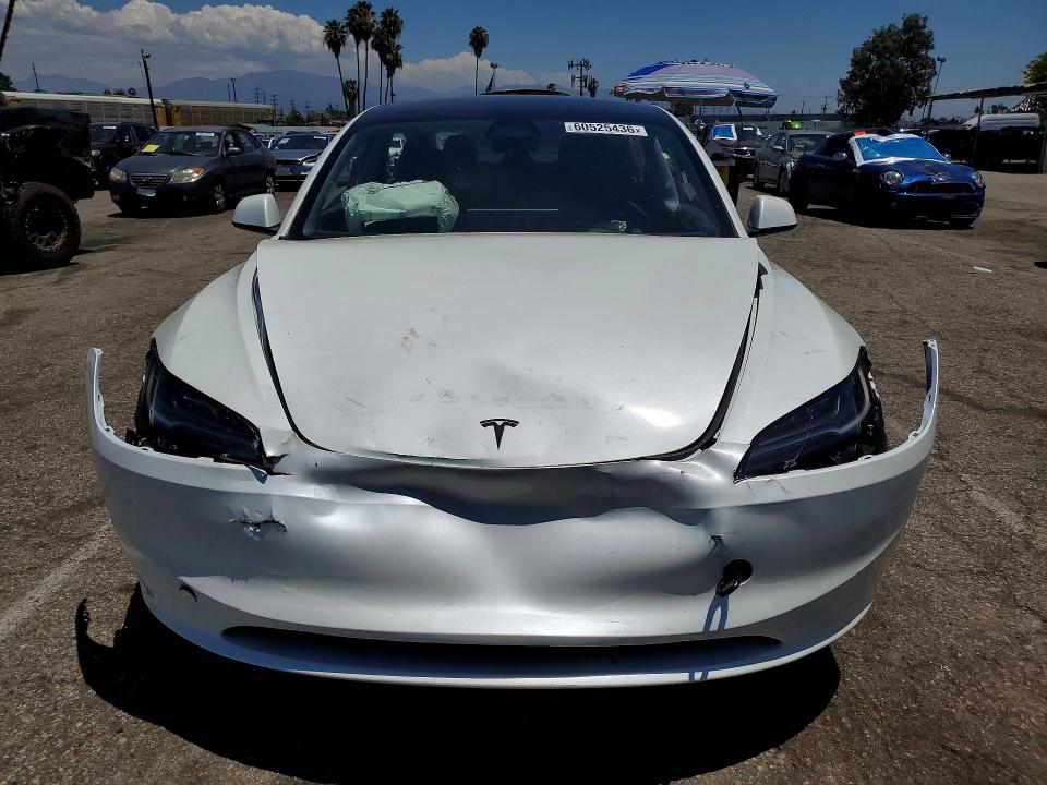 60525436 :رقم المزاد ، 5YJ3E1EAXTF145106 vin ، 2026 Tesla Model 3 مزاد بيع
