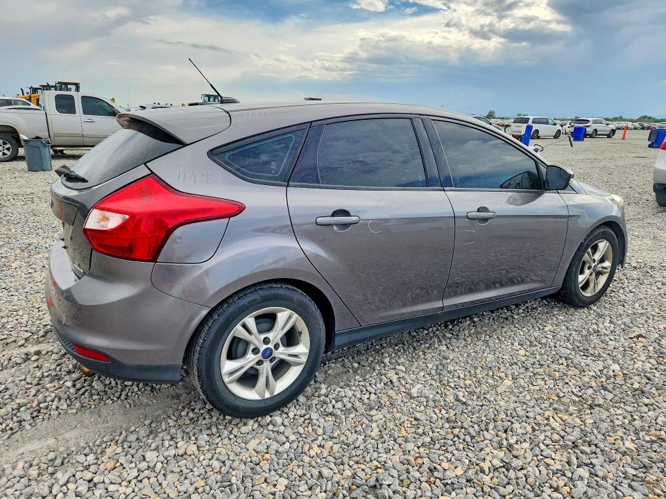 62161856 :رقم المزاد ، 1FADP3K28EL363171 vin ، 2014 Ford Focus مزاد بيع