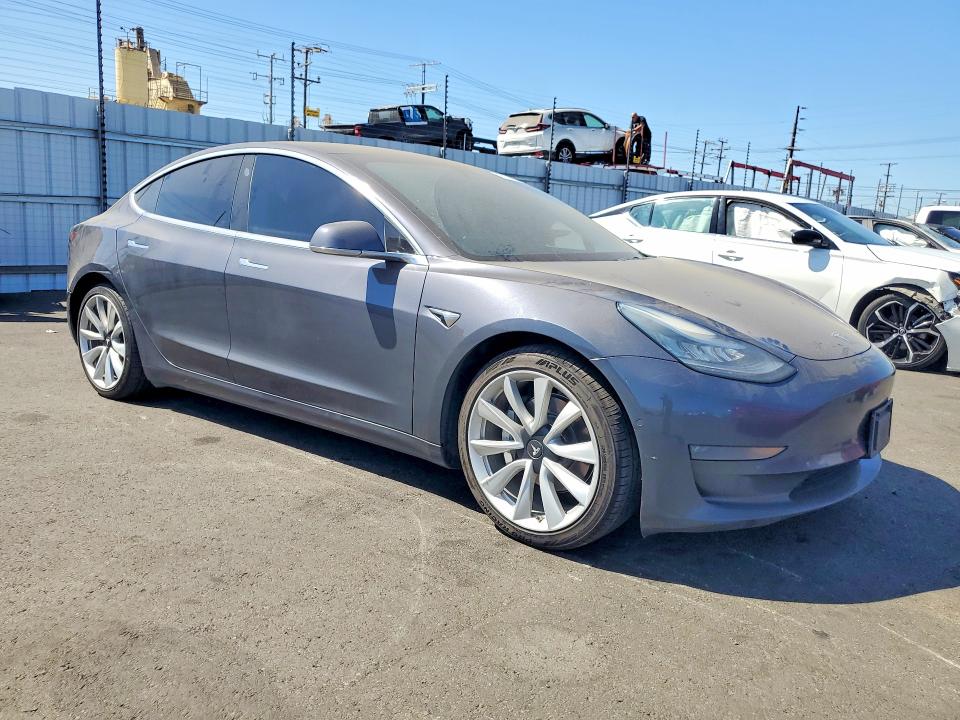 2018 Tesla Model 3 მანქანა იყიდება აუქციონზე, vin: 5YJ3E1EA8JF059435, აუქციონის ნომერი: 62112226