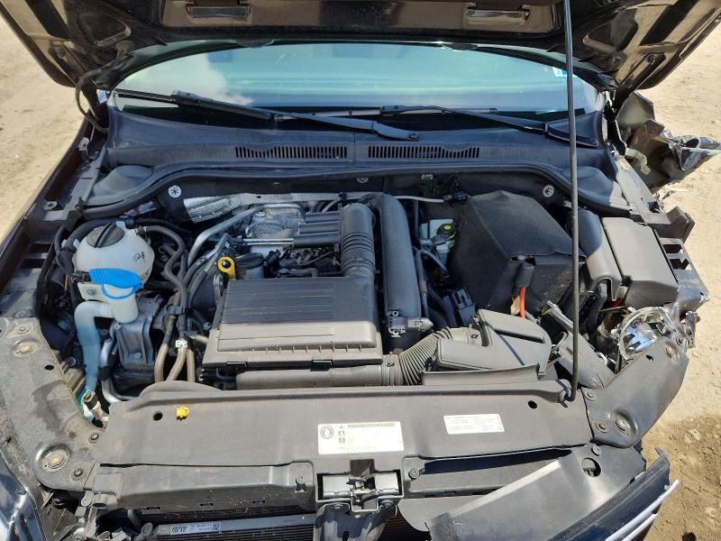 60618146 :رقم المزاد ، 3VWDB7AJ7HM308459 vin ، 2017 Volkswagen Jetta مزاد بيع