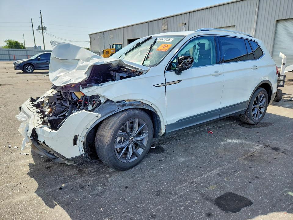 Продаж на аукціоні авто 2022 Volkswagen Tiguan, vin: 3VV3B7AX3NM047833, номер лоту: 60447956