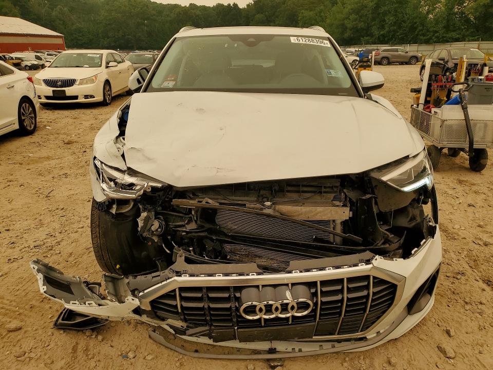 61288396 :رقم المزاد ، WA1DECF35P1112264 vin ، 2023 Audi Q3 مزاد بيع