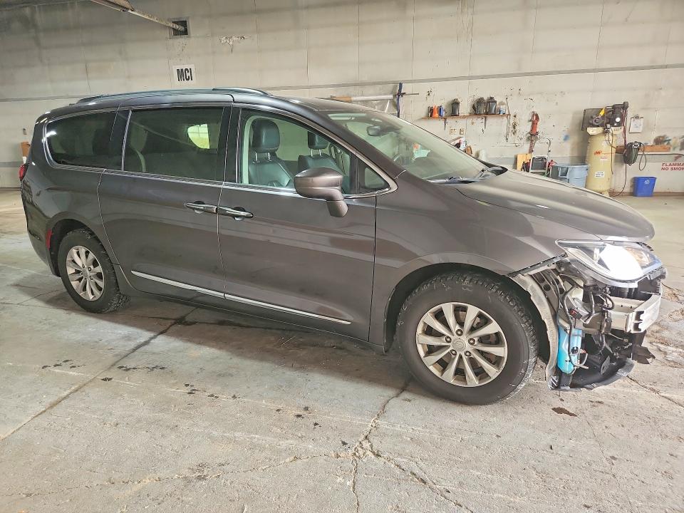 Aukcja sprzedaży 2017 Chrysler Pacifica, vin: 2C4RC1BG3HR603282, numer aukcji: 61180326