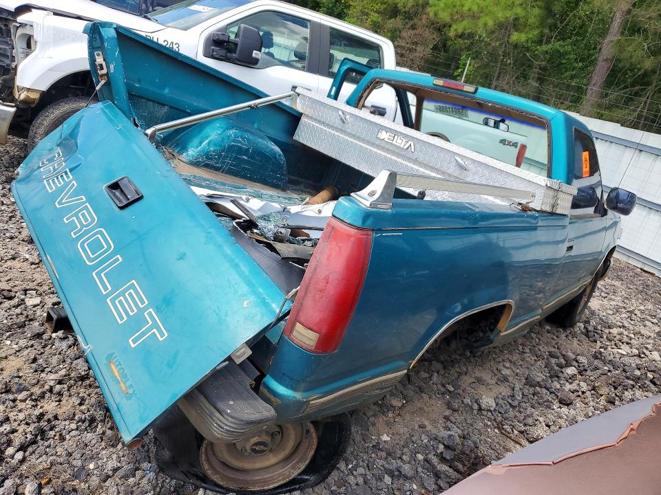 58841886 :رقم المزاد ، 1GCDC14Z7RZ105263 vin ، 1994 Chevrolet Gmt-400 مزاد بيع