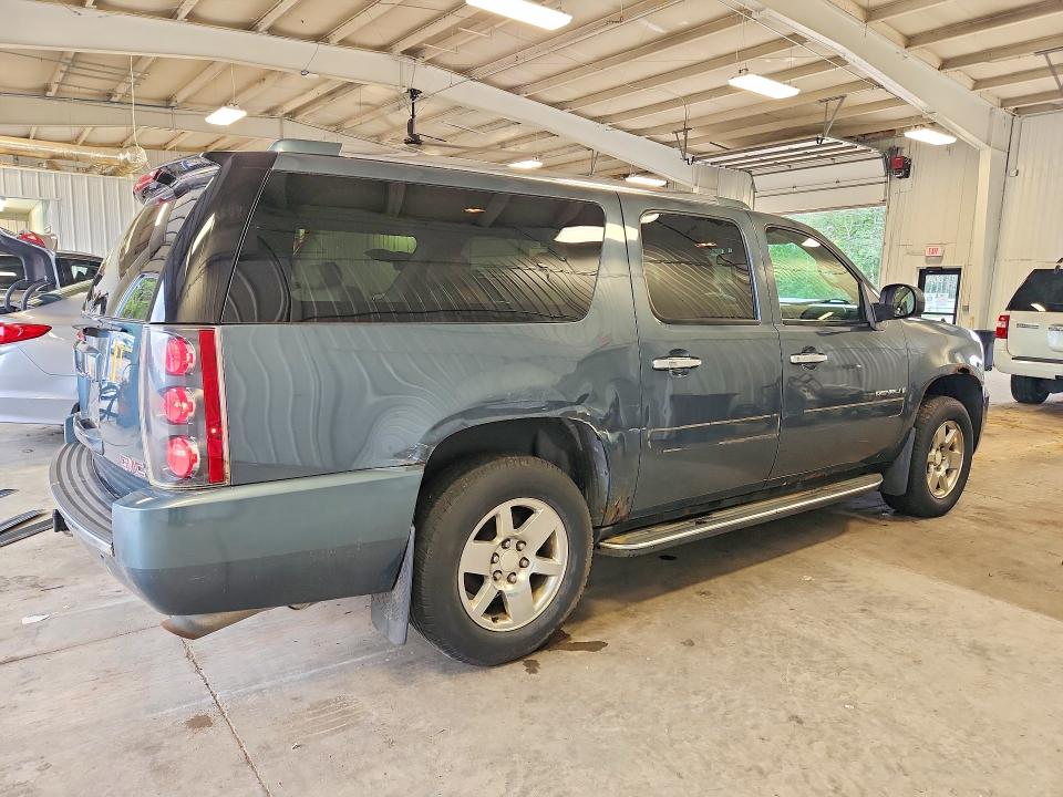 Продаж на аукціоні авто 2007 Gmc Yukon Xl, vin: 1GKFK66897J318521, номер лоту: 60228086