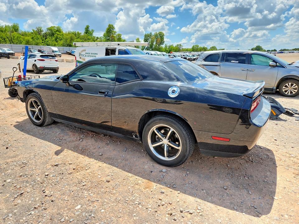 60855576 :رقم المزاد ، 2B3CJ4DVXAH314454 vin ، 2010 Dodge Challenger مزاد بيع