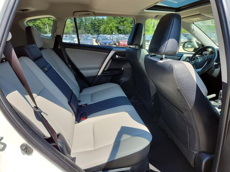 62422316 :رقم المزاد ، JTMDJREV6HD148360 vin ، 2017 Toyota Rav4 Hv مزاد بيع