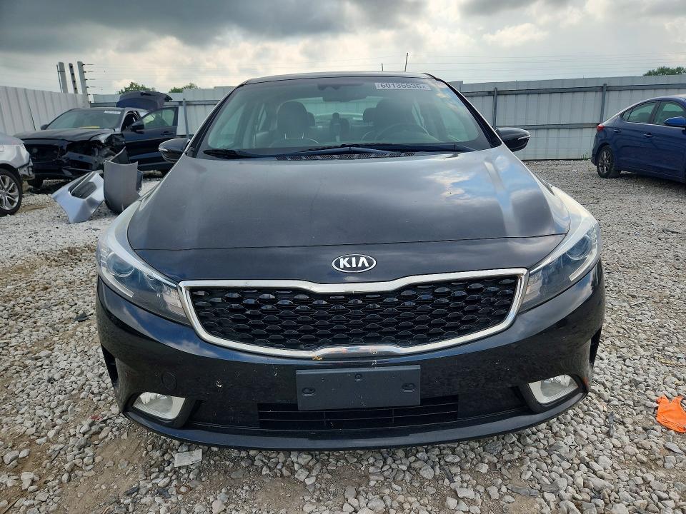 2018 Kia Forte მანქანა იყიდება აუქციონზე, vin: 3KPFN4A89JE178263, აუქციონის ნომერი: 60135536