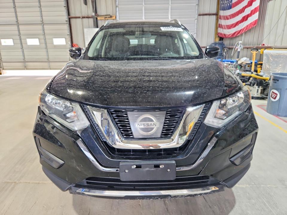 2017 Nissan Rogue მანქანა იყიდება აუქციონზე, vin: JN8AT2MV6HW280534, აუქციონის ნომერი: 59892216
