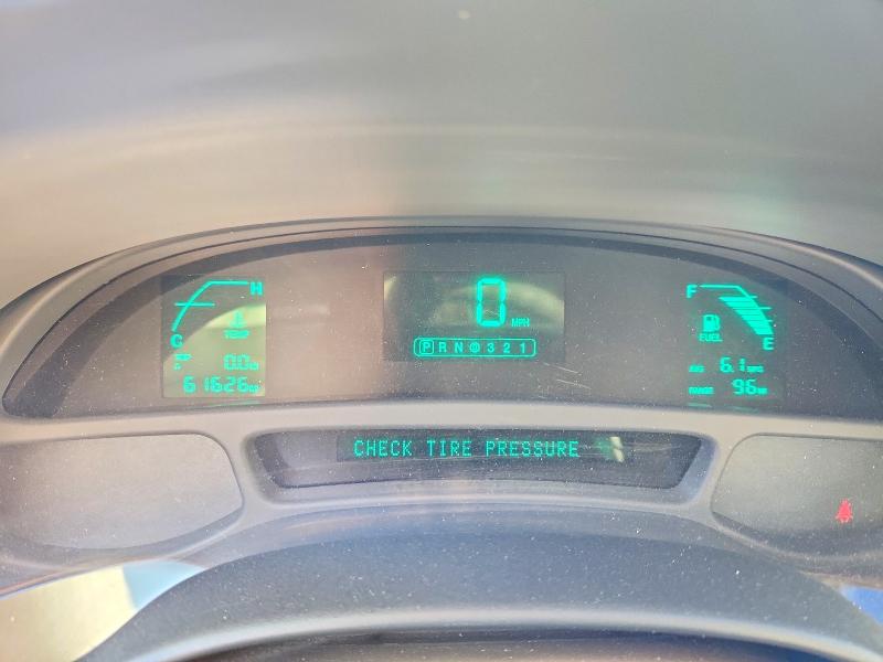 61964226 :رقم المزاد ، 1G6KD54Y95U211162 vin ، 2005 Cadillac Deville مزاد بيع