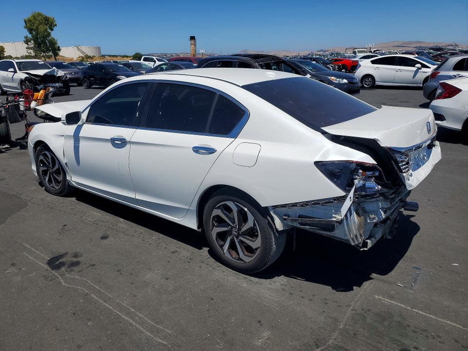 60838696 :رقم المزاد ، 1HGCR2F86HA095229 vin ، 2017 Honda Accord مزاد بيع