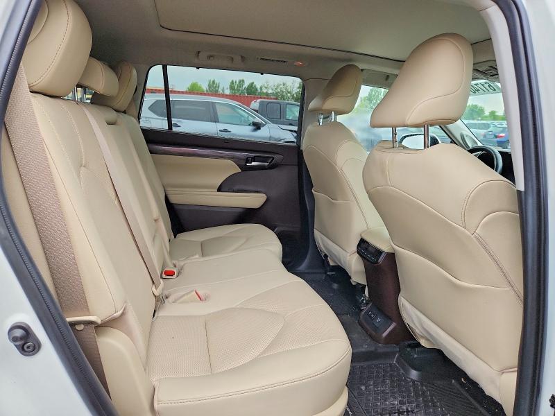 61740496 :رقم المزاد ، 5TDDBRCH2LS009091 vin ، 2020 Toyota Highlander مزاد بيع