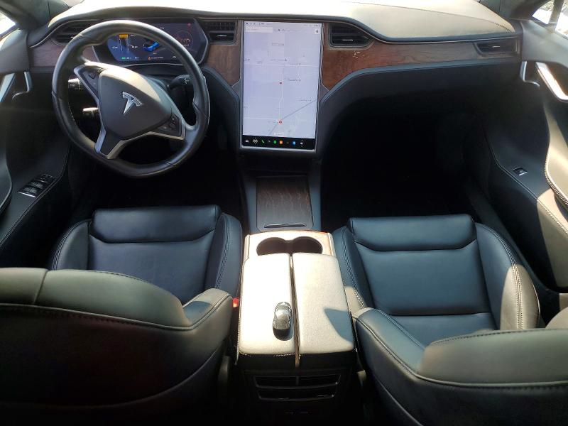 62877026 :رقم المزاد ، 5YJSA1E26LF415416 vin ، 2020 Tesla Model S مزاد بيع