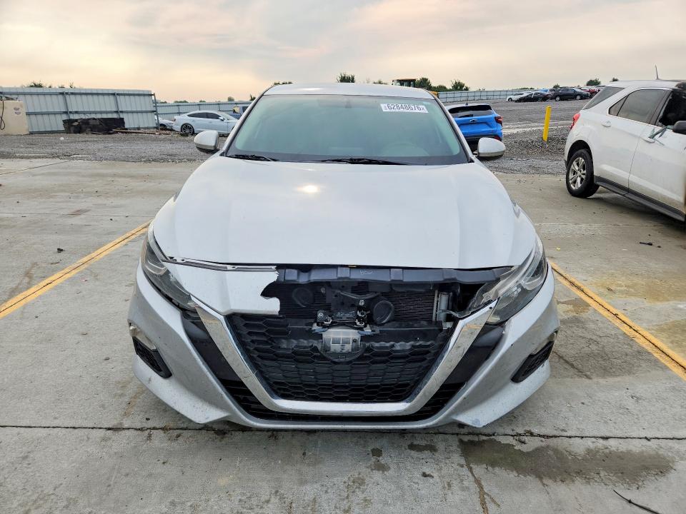 Продажа на аукционе авто 2019 Nissan Altima, vin: 1N4BL4BV9KC239165, номер лота: 62848676