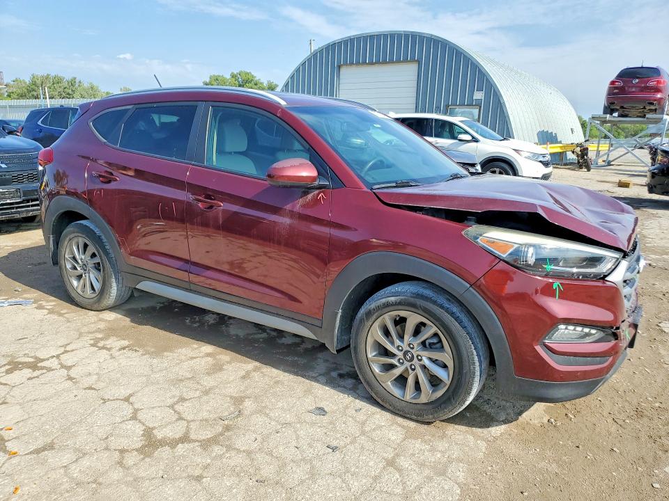 62815496 :رقم المزاد ، KM8J3CA47HU423219 vin ، 2017 Hyundai Tucson مزاد بيع