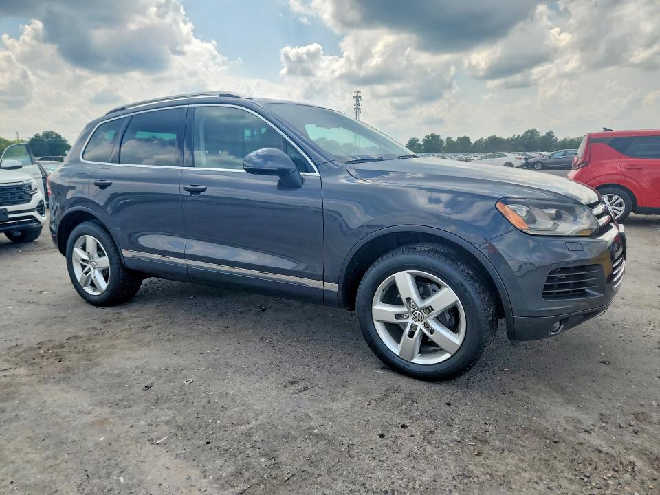2012 Volkswagen Touareg მანქანა იყიდება აუქციონზე, vin: WVGEF9BPXCD009980, აუქციონის ნომერი: 59594016