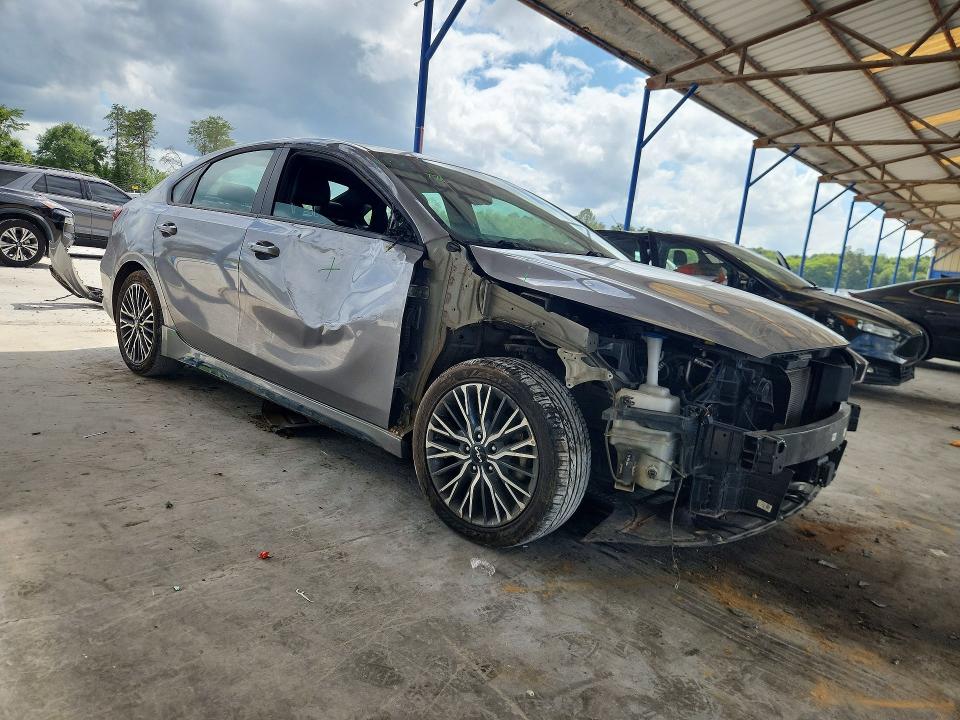 2024 Kia Forte მანქანა იყიდება აუქციონზე, vin: 3KPF54ADXRE830283, აუქციონის ნომერი: 62148546