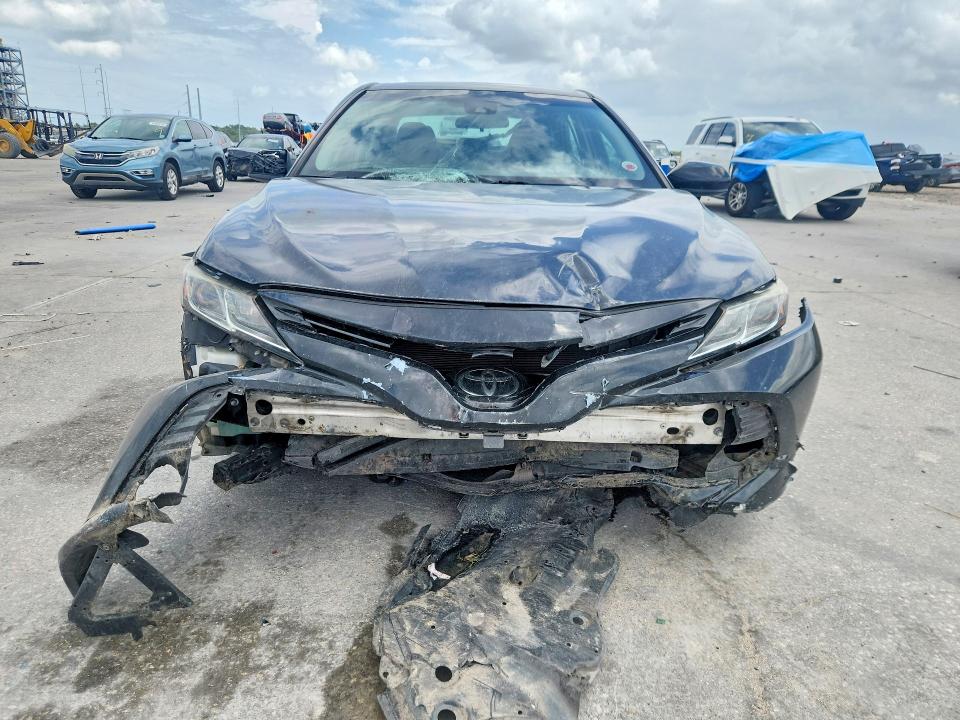 2020 Toyota Camry მანქანა იყიდება აუქციონზე, vin: 4T1C11AK4LU336937, აუქციონის ნომერი: 62041286